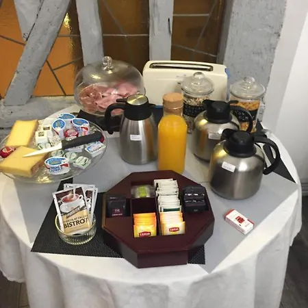 D'hote - Clos D'allonne Alojamento de Acomodação e Pequeno-almoço 3*