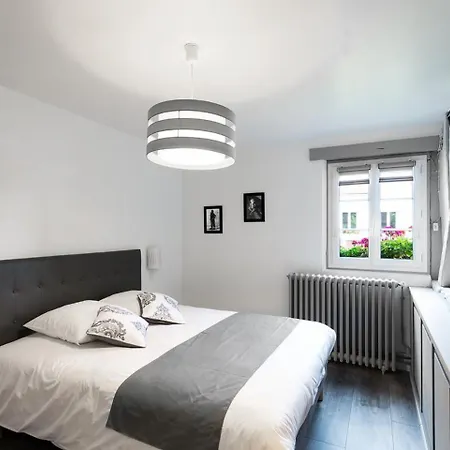 D'hote - Clos D'allonne Отель типа 