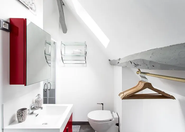 D'hote - Clos D'allonne Bed & Breakfast